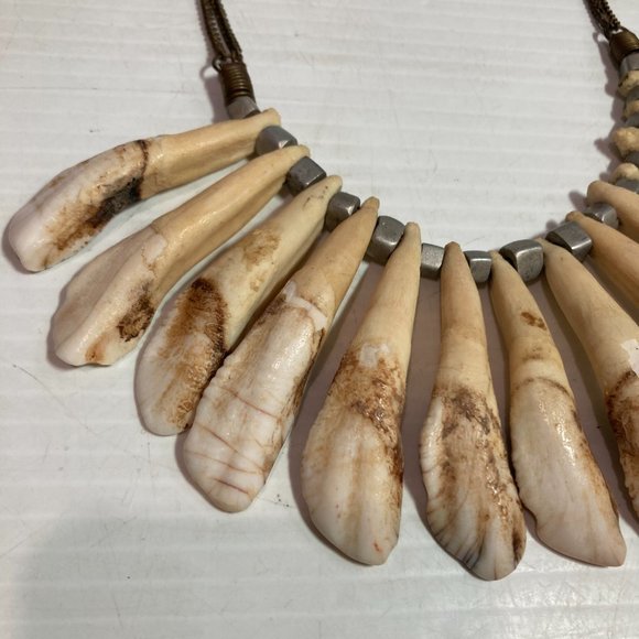 Wild Boar Tooth Necklace African Tribal Style - Picture 6 of 12